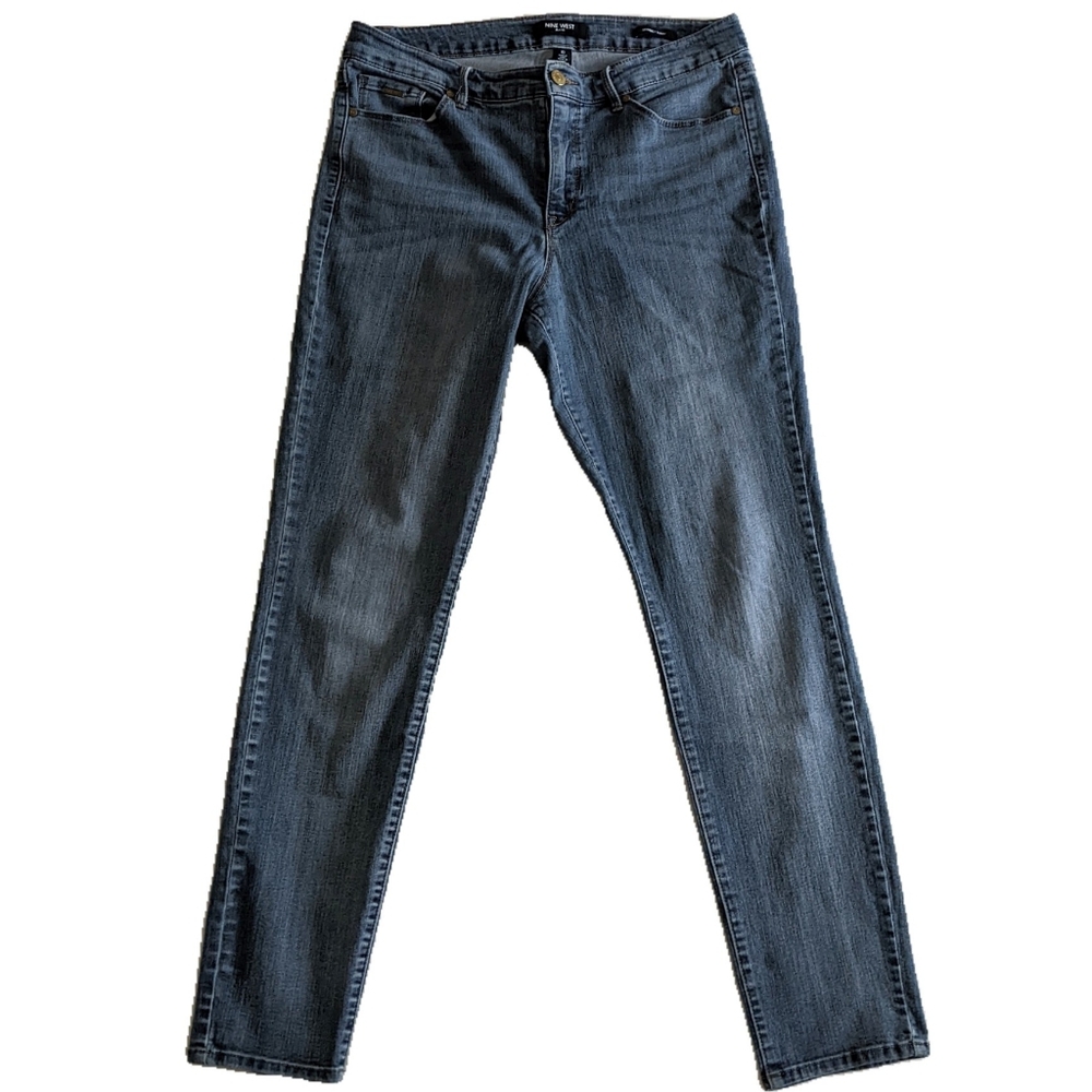 Nine West skinny blue jeans
